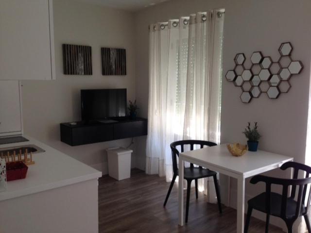 Confortable 1 Bedroom Apartment At Roma Avenue - 1A Lissabon Buitenkant foto